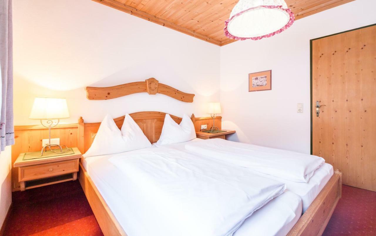 Haus Am Platz - Weitgasser Altenmarkt im Pongau Eksteriør bilde